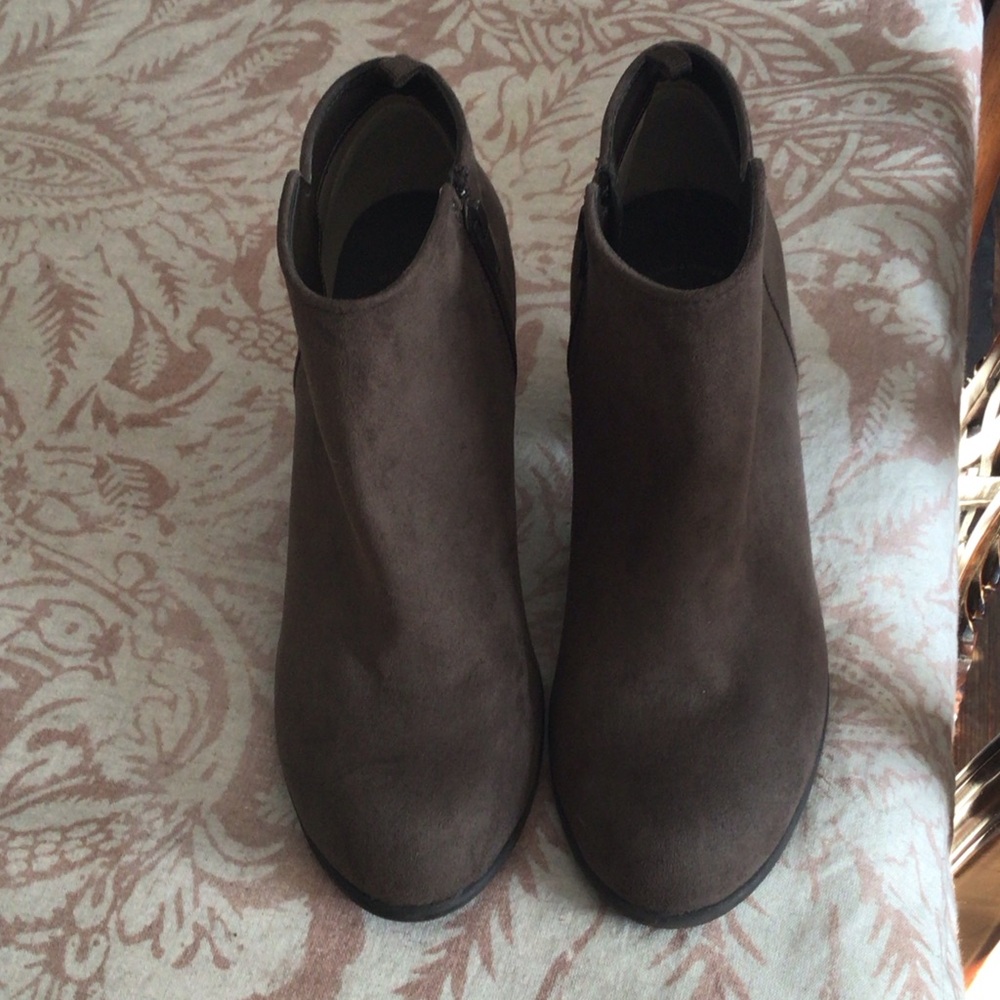 GAP Dark Brown Women's Ankle Booties